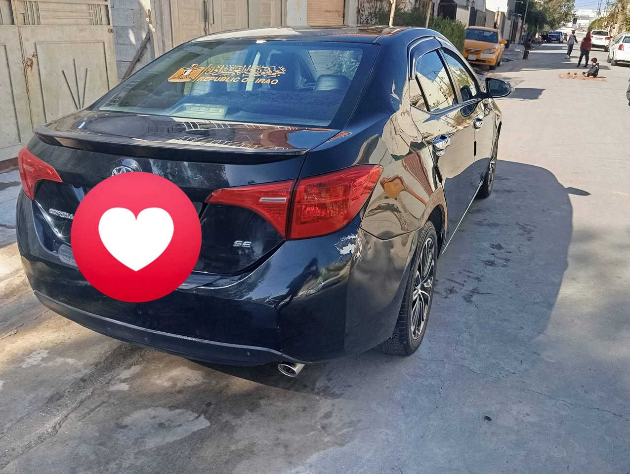 السلام وعليكم عندي كورلاه للبيع رقم اسليمانيه الحد 30موديل 2017سياره جديده حيل بجم كبس شركه بس الهلالات تعديل حار السعر 132بيه مجال للشراي اتصل ***********
