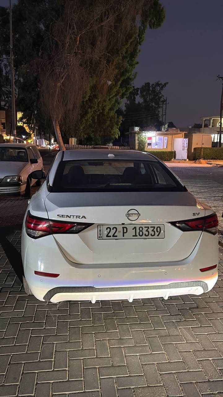 Nissan sentra 2024 sv 
سنترا 24 اس في فول لعد الفتحة 
سيارة بيه قطعتين و نص صبغ 
بدون دواخل 
سيارة ايرباك ستيرن تاگ 
ماشية 27 الف مايل 
ويا مكان تعديل 
سعر سيارة 135 ورقة مجال 
واتساب *********** أربيل, العراق
