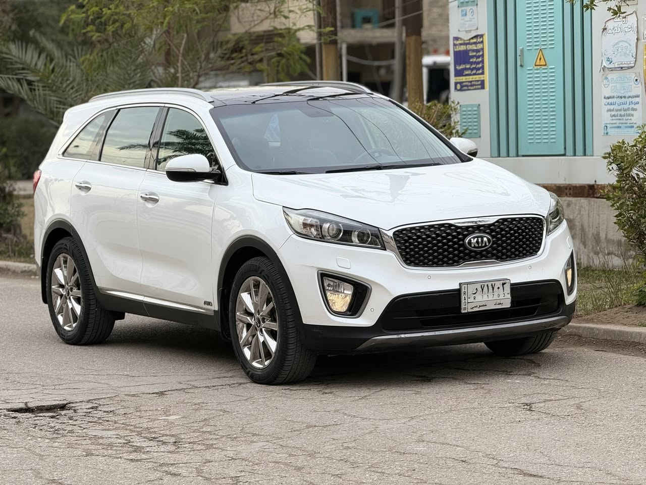 للبيع سورنتو 2015 خليجي نوع   AWD
السعر  207    ومجاله كلش بسيط اتصال 
  مكان. بغداد.   رقم.    ***********
فول سيارة. الخير. واحد 1️⃣. واحد 
محرك ٦ سلندر ٧ راكب  كير محرك مكفول
بصمه ابو آب صندوق كشنات. جلد  ماشية 118
السياره مكفوله من الصبغ والتبديل ول حادث
بنرامة كشنات. حار بارد. مرايات شفط ويل كروم
حساس خلفي امامي مرايات شفط شاير مري 
لد مامي خلفي بردات ابواب شاشا كأمر دوارة
تحكم ربع جهات  فوريل. مانع نزلاغ رادار جانبي 
يدات نيكل   زراك. لايت. علامة دوسة ضوية
