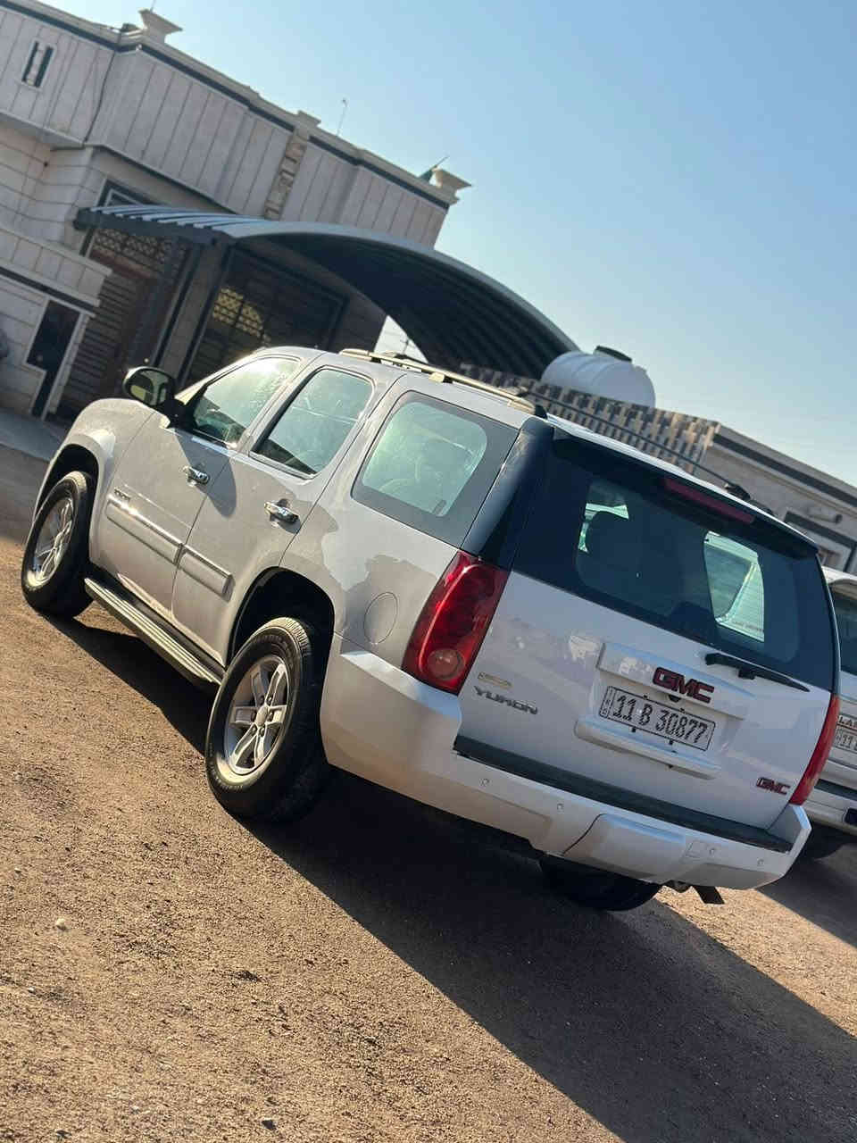 سلام عليكم سياره يوكن سياره موديل 2011 سياره خليجيه سياره كفاله عامه سياره حلوه وخير من الله حداديه ومكينه وكير جدد سياره بسمي العنوان البصره الزبير الرقم *********** تفاصيل على الرقم السعر 210 وبيها مجال
