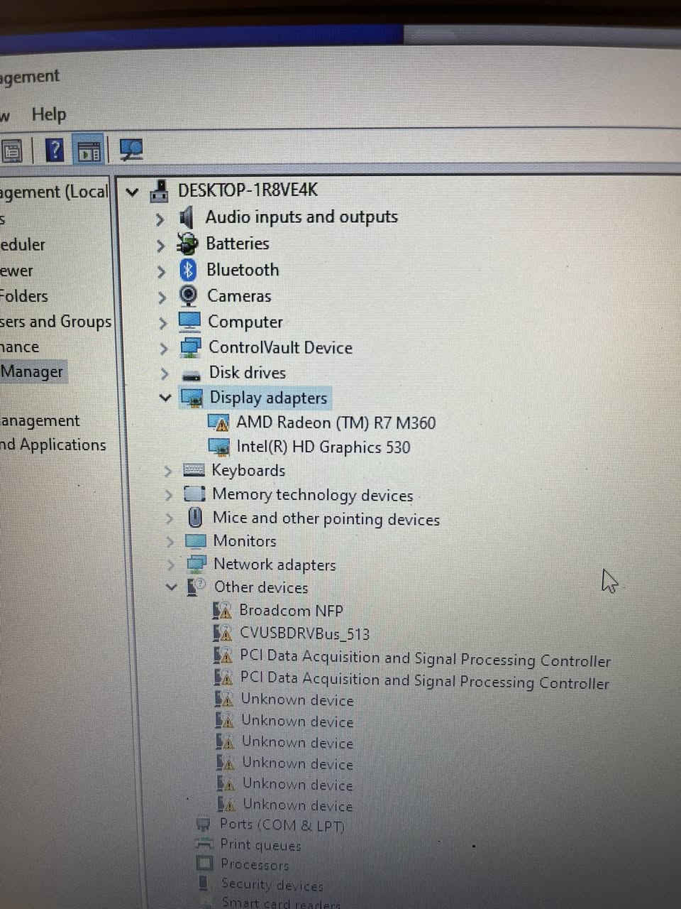 *Dell Latitude E5470

*المواصفات:*
- *المعالج*: Intel Core i5-6300U
- *الرام*: 8 GB DDR4 2133 MHz

- *التخزين*: 256 GB SSD M.2 أو 2.5"
- يدعم NVMe حسب النسخة

- *الشاشة*: 14 بوصة FHD 1920×1080
- *كرت الشاشة*: *AMD Radeon R7 M360 2GB GDDR5* منفصل

*
*الوزن:* 1.7 كجم
*نظام التشغيل:* Windows 10 Pro
*الكارت المنفصل R7 M360* يخليه أفضل للألعاب والمونتاج الخفيف
السعر=١٦٠ الف 
النجف / شارع المدينه عامود ١٤@


**إذا كنت صاحب هذا الإعلان وتريد حذفه لأي سبب، رجاءا أرسل رسالة إلى الدعم الفني**