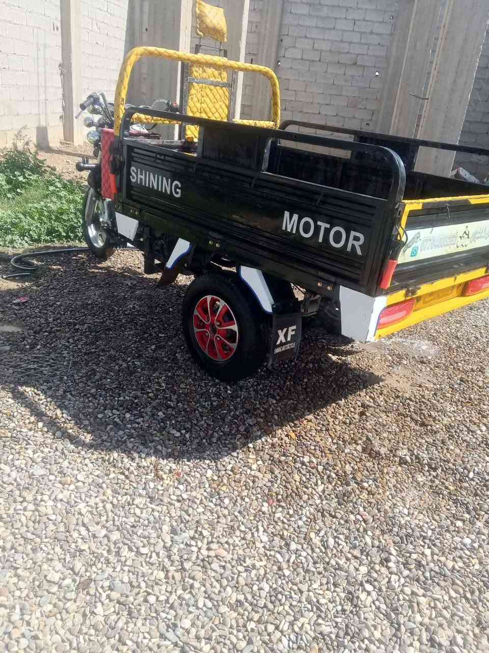 السلام عليكم
ستوته للبيع موديل 2021 
مكفول الرقم ***********
