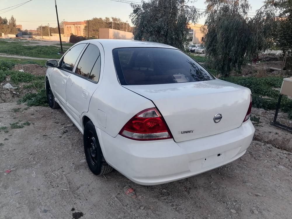 سەنی 2012بــــڕاوە لۆک ناوزەرد گێڕ و مەکینە بەشەرت تەقە و ڕەقەی بەشەرت کارەبای هەموو گیانی بەشەرت لەپێشەوە لای سەک یەک تۆز ناوی گرتوە تۆزێ پشت لایتەکەیەتی ئسپانە لەمەکینەی نەدراوە مەگینە گەورەی گێڕ ئۆتۆماتیک و عادی دوو جام کارەبا چوار تایە و ویلی لۆک بۆبەسراوە ئەو دەعمەشی بۆیاخم نەکردۆتەوە تاوەکو بەڵگەیەک دیاربێ دەعمەکەی قورس نیە تەبرید سارد و گەرمی بەشەرت نوقسانی لەگیانیا نیە برێکی کامل بەسراوە دیسک و بەنسی تازەیە لـەکەلارم ***********     *********** السليمانية, العراق
