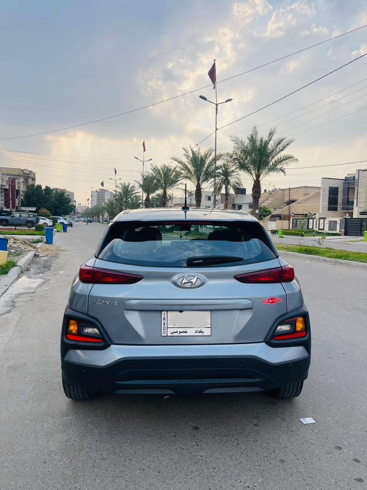 للبيع هونداي كونه موديل 2021 
ماشيه 64 ml 
كير ومحرك كفاله شرط الفحص 
وارد امريكي الحادث موضح بالمنشور 
والسونار رقم بغداد تحويل مباشر 
السياره نظفه جدا داخل وخارج 
مكان السياره بغداد السيديه 
السعر 133 مجال بسيط 
***********
