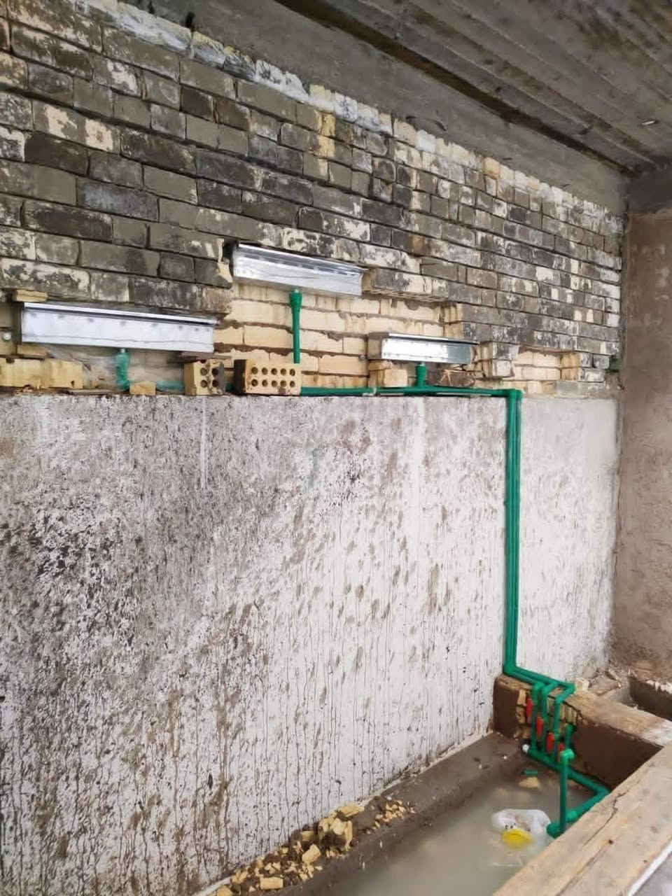 السلام عليكم خلفه مي ومجاري تاسيس وصيانه المكان نجف اتصال واتساب هذا رقم تليفوني ***********
