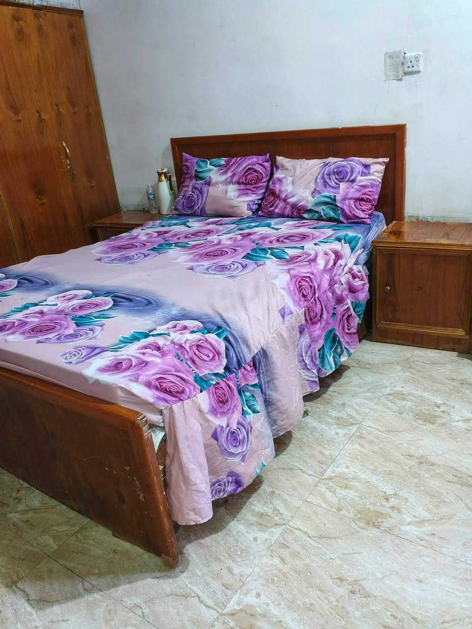 السلام عليكم غرفة نوم صاج عراقي 6 قطع المكان بغداد الزعفرانية رقم الهاتف:***********
