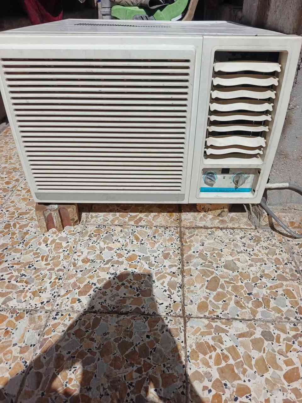 سبالت عدد 2 شركة الجي الحجم 2طن سعر الوحد للسبلت 400الف ومكيف سعرة 250 الف شركة ميديا 
بغداد الحسينية


**إذا كنت صاحب هذا الإعلان وتريد حذفه لأي سبب، رجاءا أرسل رسالة إلى الدعم الفني**