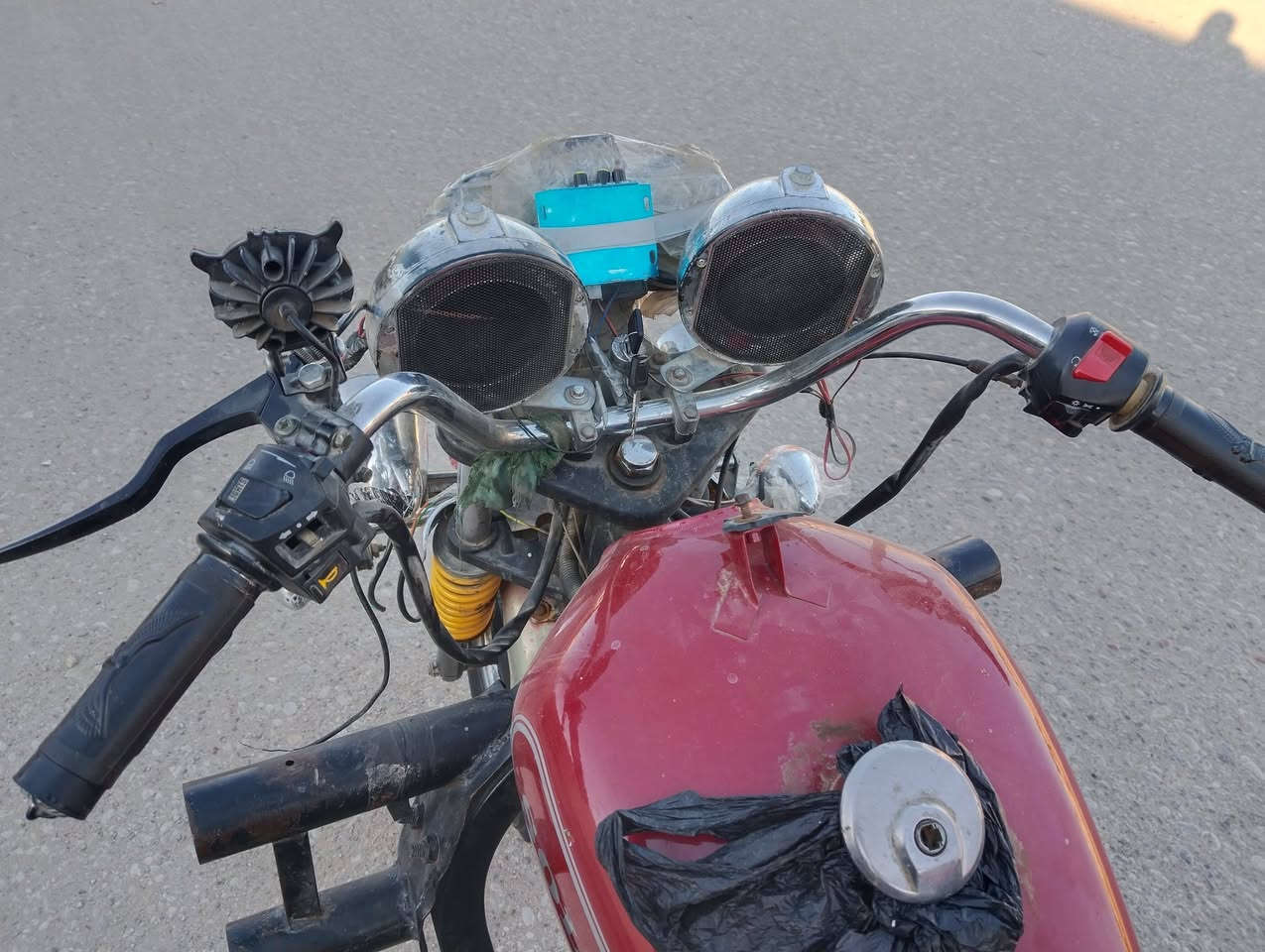 سلام عليكم ستوته لبيع موديل 2015 ستوته نضيفه سعر مليون ونص شراي ينتصل ***********
