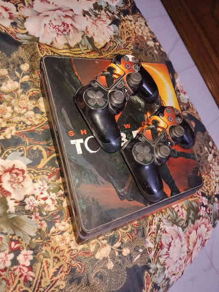 سلام عليكم اخوان البلي للبيع فقط مستعمل حيل قليل وما مفتوح ولا مصلح وكلشي ما بي نضيف كلش لدرجه انو ما مشغله بس كم مره رايده هوه وليدات ب٢٢٥الف وبي مجال للطيبين ويا قرص بتل فيلد وان وحساب هديه ***********هذا الرقم واتساب وكل الهلا.
