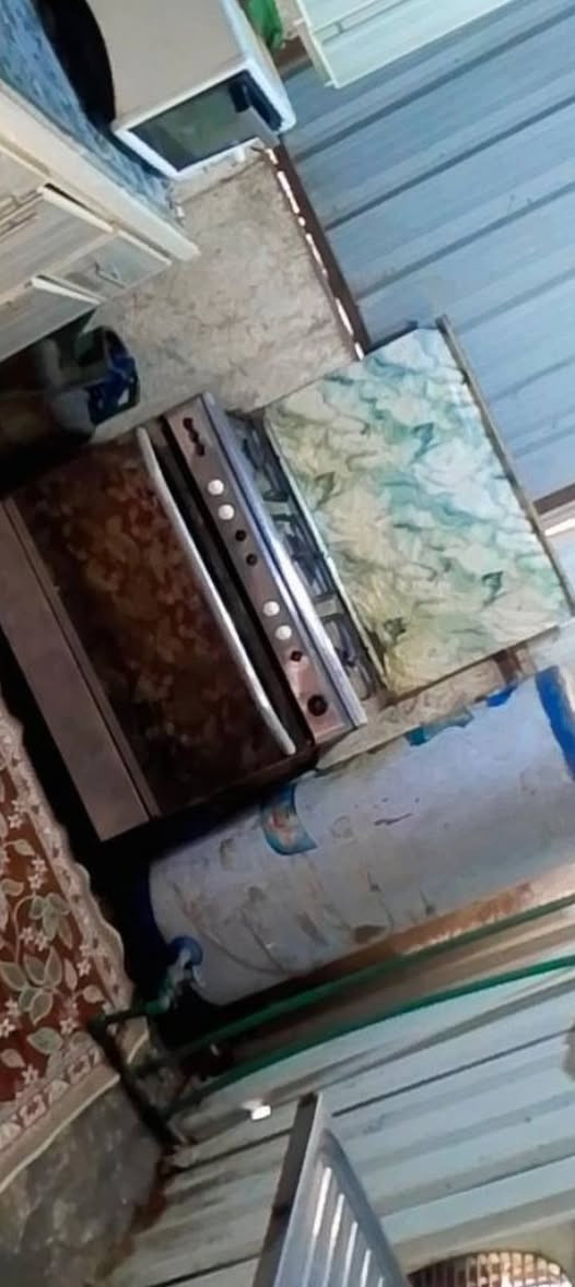 طباخ ولكاونتر للبيع طباخ شغال ناره تخبل بس لفرن ميشتغل مال طباخ سعره125 وكاونترسعره200وبيهم مجال بصيط


**إذا كنت صاحب هذا الإعلان وتريد حذفه لأي سبب، رجاءا أرسل رسالة إلى الدعم الفني**