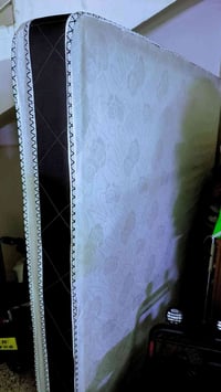 دوشك طبي للبيع جديد الله شاهد تجي وشوف بعينك سعر ٢٠٠ العطيفيه رقمي 077...