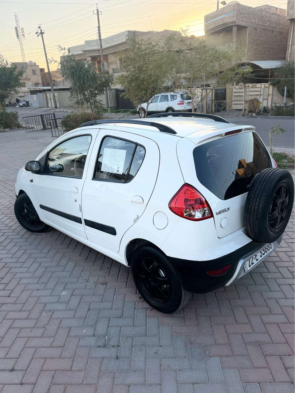 السلام عليـكم 
جـيلي بانـدا كـروز 2013 
رقم اربيل الجديد تريد تحويل تريد وكاله 💯
كيـر اوتماتيك
كير ومكينه خير من الله 💯
صدر امامي خلفي جديد 
تخم تاير جديد 🛞
تبريد ثلج ❄️ 
كهربائيات كلها شغاله 
السياره بدون اي ضربه بيها هلالات الجاملغات فقط صبغ (جزء بسيط من الجاملغات) بدون حادث وموجود سونار مرفق بل منشور 
السياره عليها ادامه كامله وجديده من كلشي وبدون اي نقص وبل عافيه عل ياخذها 
مكاني بغداد حي العامل 
السعر 58 وبيها مجال 
📞 ‭٠٧٧٧ ٦٧١ ٤٠٧١‬ بغداد, العراق
