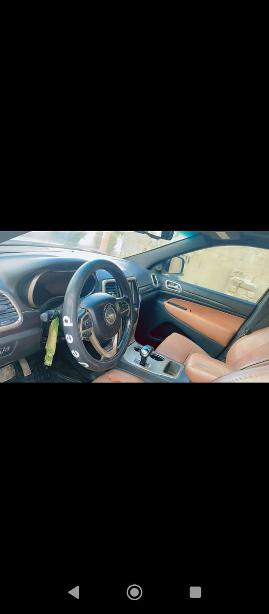 سياره جيب لمتت 2015سياره جديده سعر 195ورقه رقم بابل تحويل مباشر ***********
