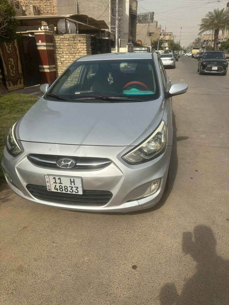 السلام عليكم 
اكسنت 2016 خليجي 
بيها ضرر الجاملغ خلف السائق نص فقط 
السياره كير مكينه خير من الله
تبريد ثلج قبل فتره شديتلها فريز جديد 
منظومة بانزين كله جديد مصار شهرين شديتها حتى العبوه مبدلة جديده شركه باتري قبل 3 ايام بدلته السياره احلى من الصور 
سعر 95 
الاتصال ***********
