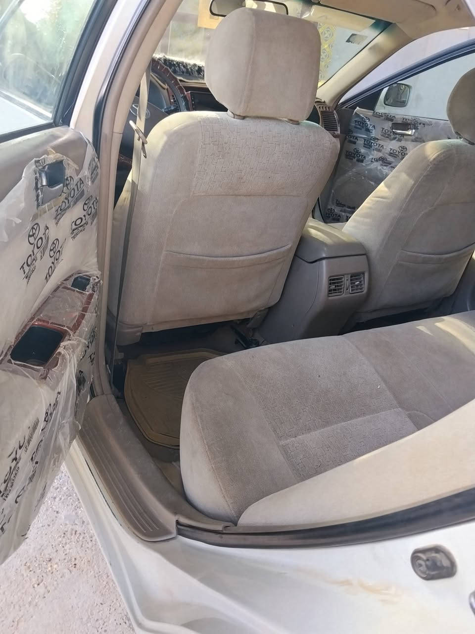 كامري 2006 خليجي بغداد باسمي بيها صبغ بالهلالات شام اللغات ربعتهن دفتر وعشره قفل محرك وقير خير من الله المكان علي ابن الانبار ***********
