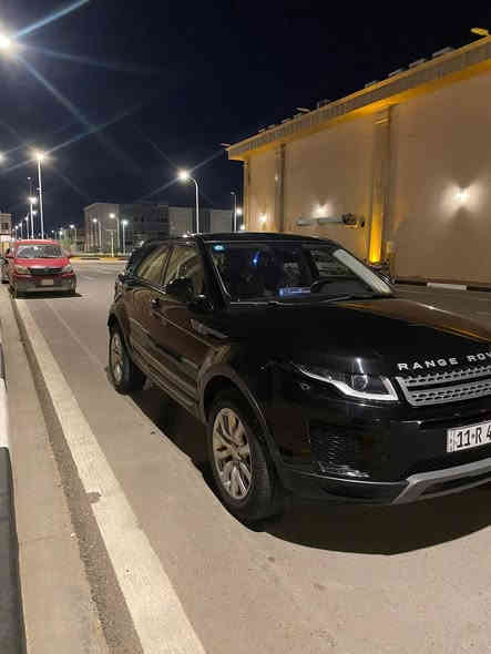 السلام عليكم
رانج روفر ايفوك ٢٠١٩ للبيع اللون اسود فول مواصفات وكالة سردار خليجية رقم بغداد دولي السيارة جديدة كلش ماشية ١٩ الف
السعر ٢٣٠$ وبيها مجال 
للاستفسار *********** بغداد
