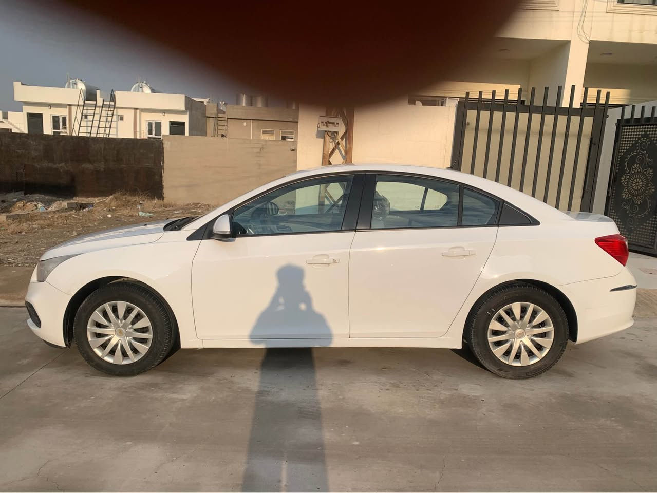 شوفرليت كروز 2016 محرك 1800 ماشي 140كم 4قطعة بي بدون دواخل جامرلخ سكن امامي تبديل صبغ2باب سكن امامي تبديل صبغ  3باب سكن خلفي 20سم تعديل جامرلخ سكن خلفي هلال صبغ سعر 95 وبي مجال للطيبين *********** عنوان شوراو كركوك, العراق
