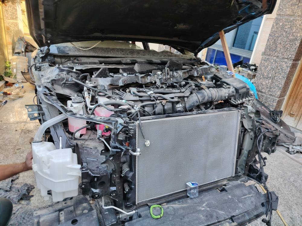 كامري 18_25
بوابه بلادي تجاري 
دشبول 25 مع ايرباك
ايرباك استيرن 25
بك لايت 25
جميع رادارات 25
مرايات رادار 25
لايتات بلادي تجاري 25
بدي كامل بلادي تجاري 25
شوته 25
غرفه صندوق 25 
كل ما يخص كامري 25 متوفر
مكان كركوك 
***********
*********** كركوك, العراق
