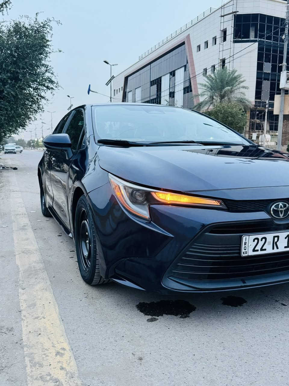 السلام عليكم 
للبيع كورلا موديل 2023 امريكي فئة LE حادث جاملغ امامي يمنة  فقط تبديل او ربع البنيد صبغ بدون دواخل
بدون ايرباك فقط جاملغ مكينة 2000 كير 10 نمر  
 سيارة جديدة بمعنة الكلمة اللون حبري متغير 
مواصفات السيارة فول تحكم ستيرين رادار امامي 
تحديد مسار / قيادة آلية / كروز سرعة / شاشة ابل كار بلي
تحكم تبريد بيانو / سايد بريك بصمة/ اوتو هولد /
تدعم الشحن السريع تايب سي تايرات جدد صبغ ويل جديد صدر امامي خلفي جديد بعدة على وضع الشركة
سيارة برغي مملعوب بيها كلة شركة ع البلاد 
ماشية 43 الف حقيقي شرط الفحص 
السعر145 او بيها مجال للشراي مكاني( بغداد الحرية) 
للاستفسار *********** بي واتساب
