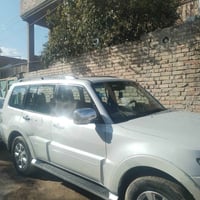 باجيرو • ٢٠١٤ • كامل المواصفات