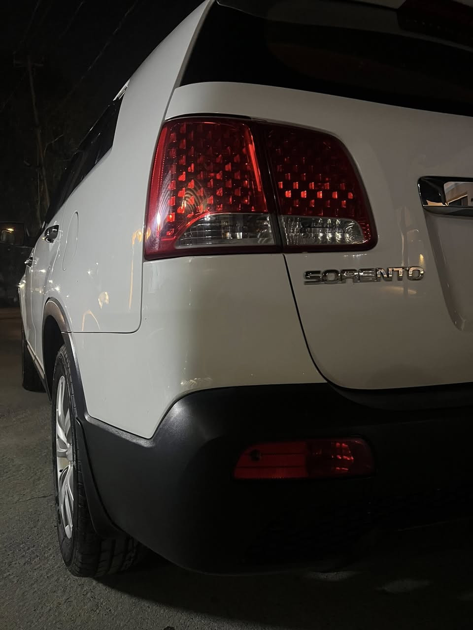 سورنتو 2012 خليجي بدون صبغ بدون صبغ بدون صبغ من النوادر
رقم اربيل 
اربعة سلندر 
ثلاث قطع تبريد  
دشبول بيانو دجيتال 
7 راكب 
قفل ايرباك 
نظيفة جدا جدا ماشية 138000
بيها تقليم كلش بسيط بالصندوق 
السعر 162 وبيها مجال بسيط للشراي 
للتواصل واتس اب او اتصال ***********
