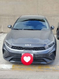 فورتي 24 ماشي 15 كاتي تترقم شمالي  بيها تعديل بارد بين الباب والجاملغ ...