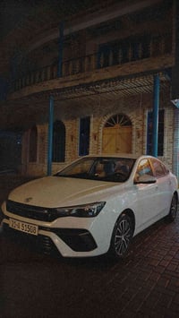 Mg5 2025 comfort زەمانی ٦ ساڵ ١٥٠٠کم رۆشتووە  ١١٧ وەرەقەو معامەلە  077...