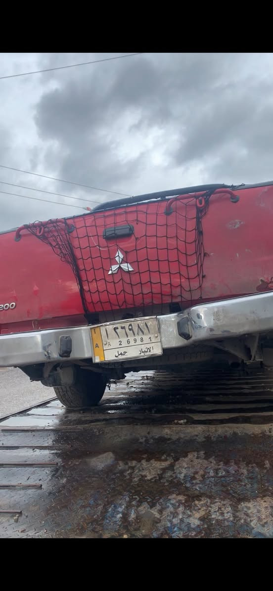 پيكه ب قه زافي ٢٠١١
به نزين 
ره قه م انبار 
هه زه و پاكانه هه ولێر 
گێرو مە کینە و ئەوەلیاتی و حکومی و مەدەنی بەشەرت
ژمارەی پەیوەندی ***********
