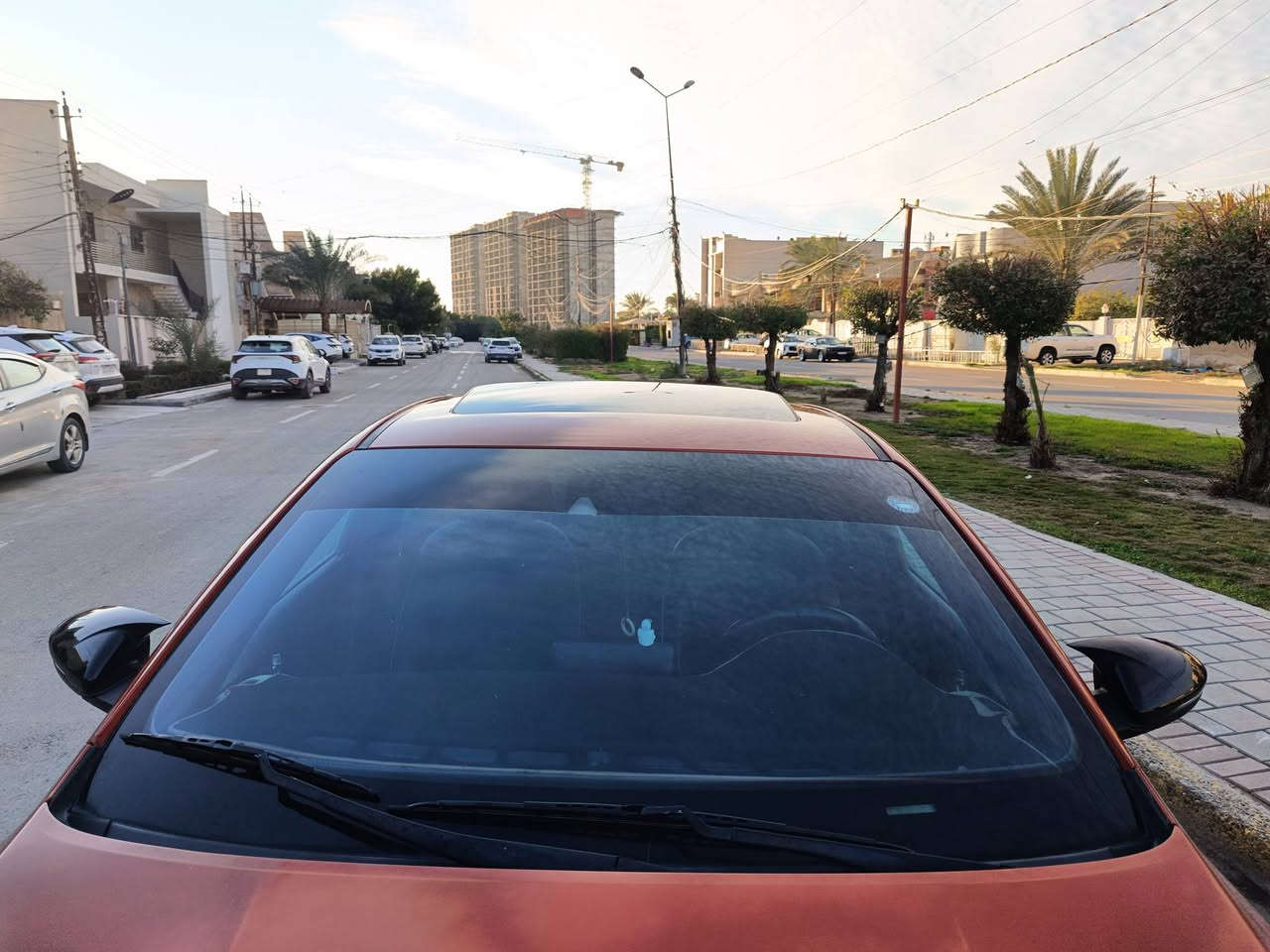 السلام عليكم للبيع كيا فورتي جيتي لاين 2020وارد امريكي حادث امريكا بنيد فقط بدون ايرباك بالنقل صار بيها شويه بارد بالقماره وهنا انطخت باب وجاملغ خلفي عكس السايق ابو ستوتا شخوط صار بيها مو حادث وعدي صورها قبل وبعد واكيد بدون دواخل او ايرباك  مواصفات الجيتي لاين  معروفه  محرك 2000دوش رقم اربيل بسمي تحويل مباشر مكاني بغداد للبيع بسعر مناسب للاستفسار ***********
