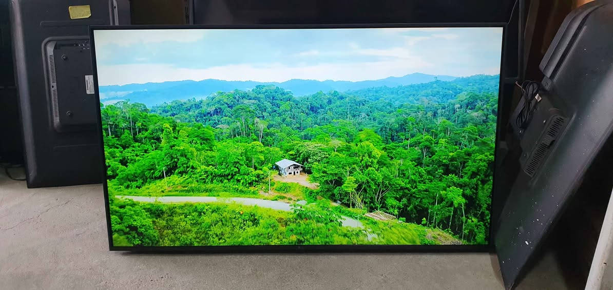 تەلەڤیزۆنی LG سمارت 4K مۆدێل 2021 - UP7750PVB 
قەبارە 50 نرخی 280000 زۆر خاوێنە نەکرایتەوە لە هەولێرە
پەیوەندی بکەن بە واتساپ و ڤایبەر *********** أربيل, العراق

