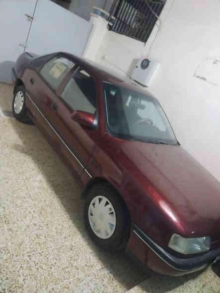 فكتر للبيع حجم 16 موديل 92 مصبوغ جماليه بدون ضرر رقم نينوى الماني سنويه 28تنتهي ***********
