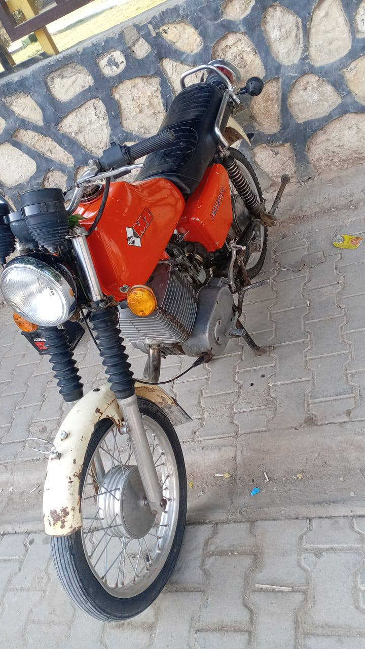 سلام عليكم ام زت مديل 82 مابيه ولا كصه ولا لحيم سايز 5 السعر خاص الرقم الدراجه رقم  وسنويه بسمي رقمه كربلاء مداور مباشر مكاني نجف كوفه***********1
