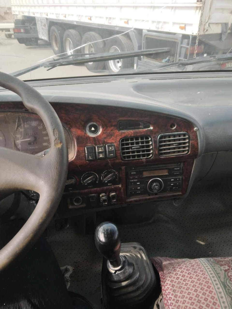 سلام عليكم بريجو موديل 96 رقم نكليزي سنويه 31 تحويل ثاني يوم مصفره من كلشي سياره حلوه مكينه بيه خيط تبخير  كير اكسن خير من الله حداديه جديده السعر 40 وبيه مجال
مكاني مشتل شارع مدارس غير متواجد عل فيس 
رقمي ***********
