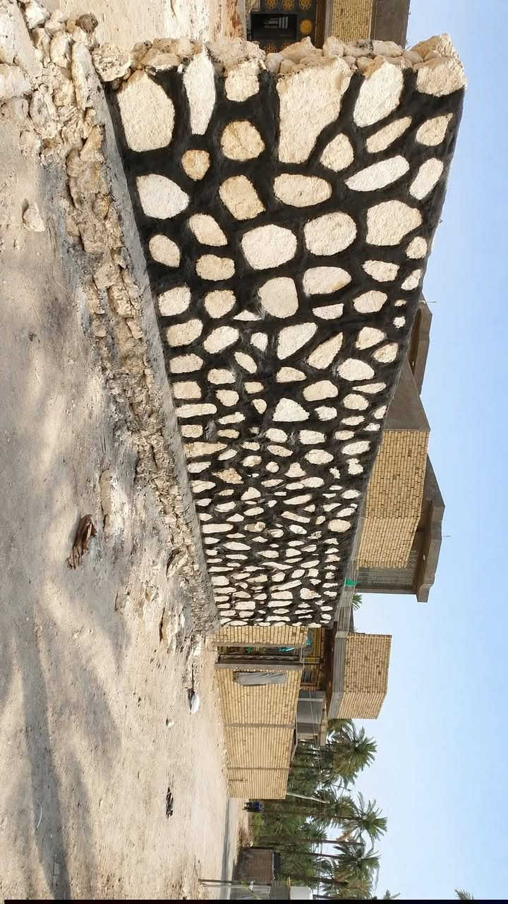 السلام عليكم بناء حجر كرسته وعمل كله وري***********
