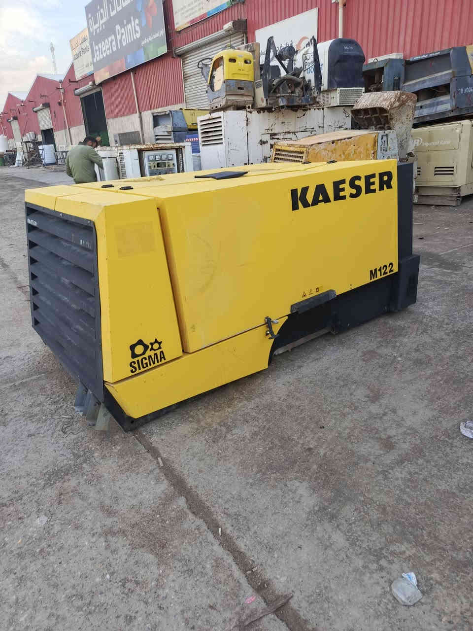 كبريسر كيسر حجم كبير 122المكان البصره ساعات العمل 400ساعه التصال ***********
