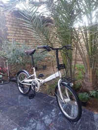 بايسكل للبيع يّطبكَ مكاني بغداد الدورة السعر : 100 الف للأستفسار : 077...