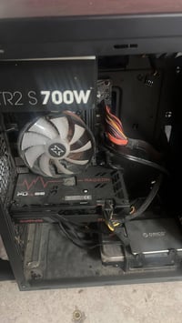 RX6600XT • i5 10400F • ٧٠٠ واط