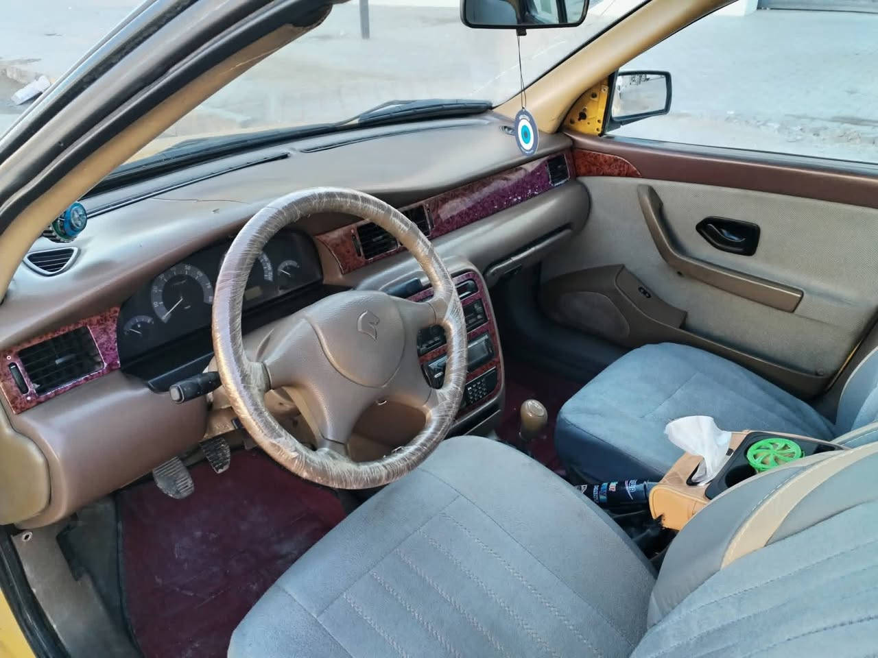 السلام عليكم سمند 2011السيارة حلوه مراوس وبسمي رقم دولي***********
