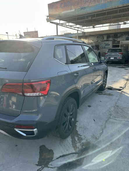 فولكس واكن تاوس 
• موديل: 2024
 • كير DSG أوتوماتيك 7 نمر
 • ماشية: 7000km
 • بيها رادارات (تنبيه تصادم + تنبيه خروج عن المسار)
 • مثبت سرعة ذكي (Adaptive)
 • كاميرا رجوع + حساسات أمامي وخلفي
 • شاشة كبيرة + Apple CarPlay / Android Auto
 • أضوية LED حديثة
 • محرك تيربو اقتصادي وقوي
 • كراسي مريحة، نظام تبريد ممتاز
 السعر المطلوب153$
  
العنوان بغداد 
***********
