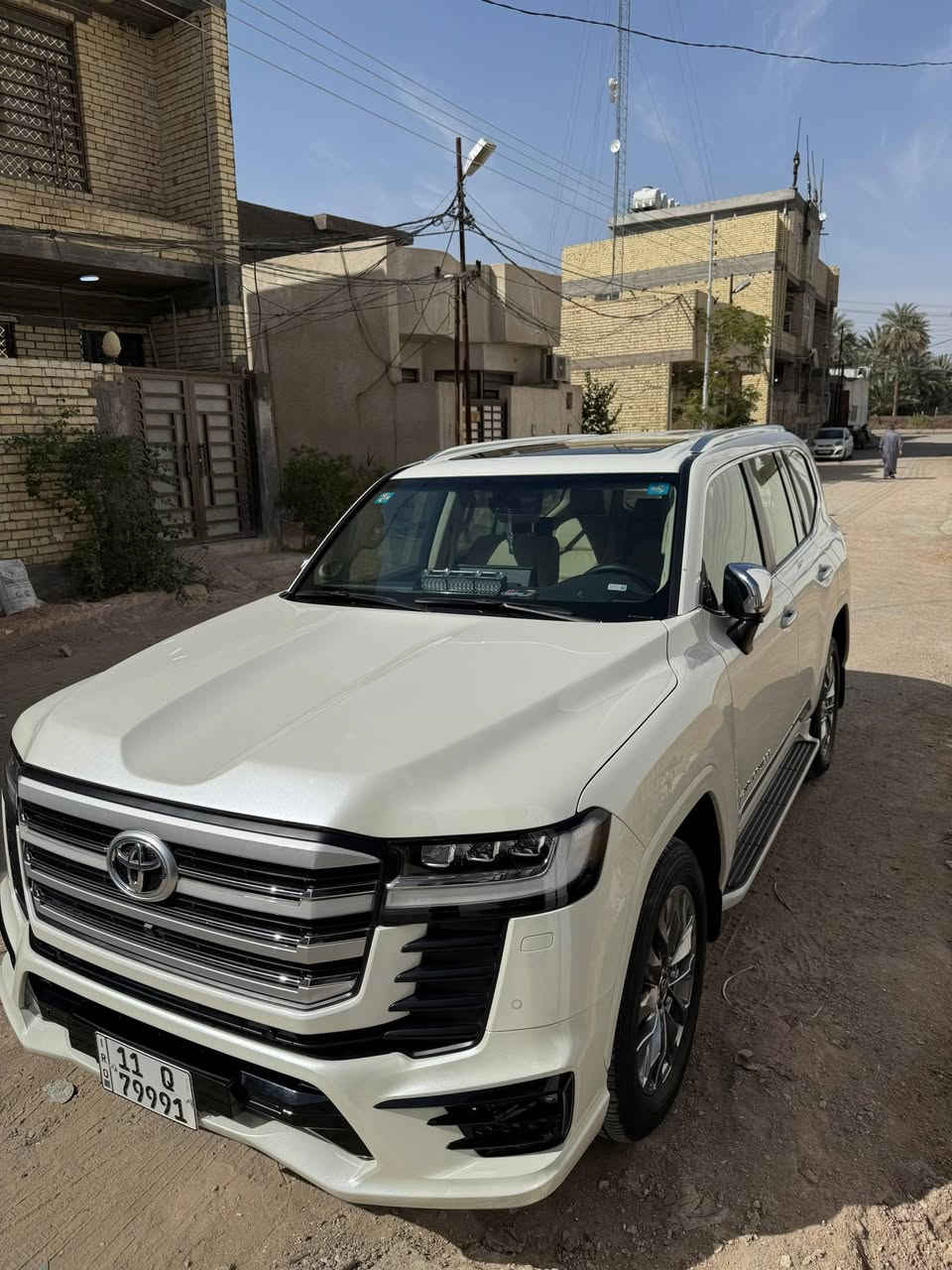 لاند كروزر للبيع
لاند كروزر 2024 
VX LIMITED
SAS بضمان الشركه 
مغلفه ppf ضمان 10 سنوات
ماشيه 19,000 كم
كلين تايتل  مكفولة من كل شي
المواصفات معروفه 
السعر خاص ( *********** )
