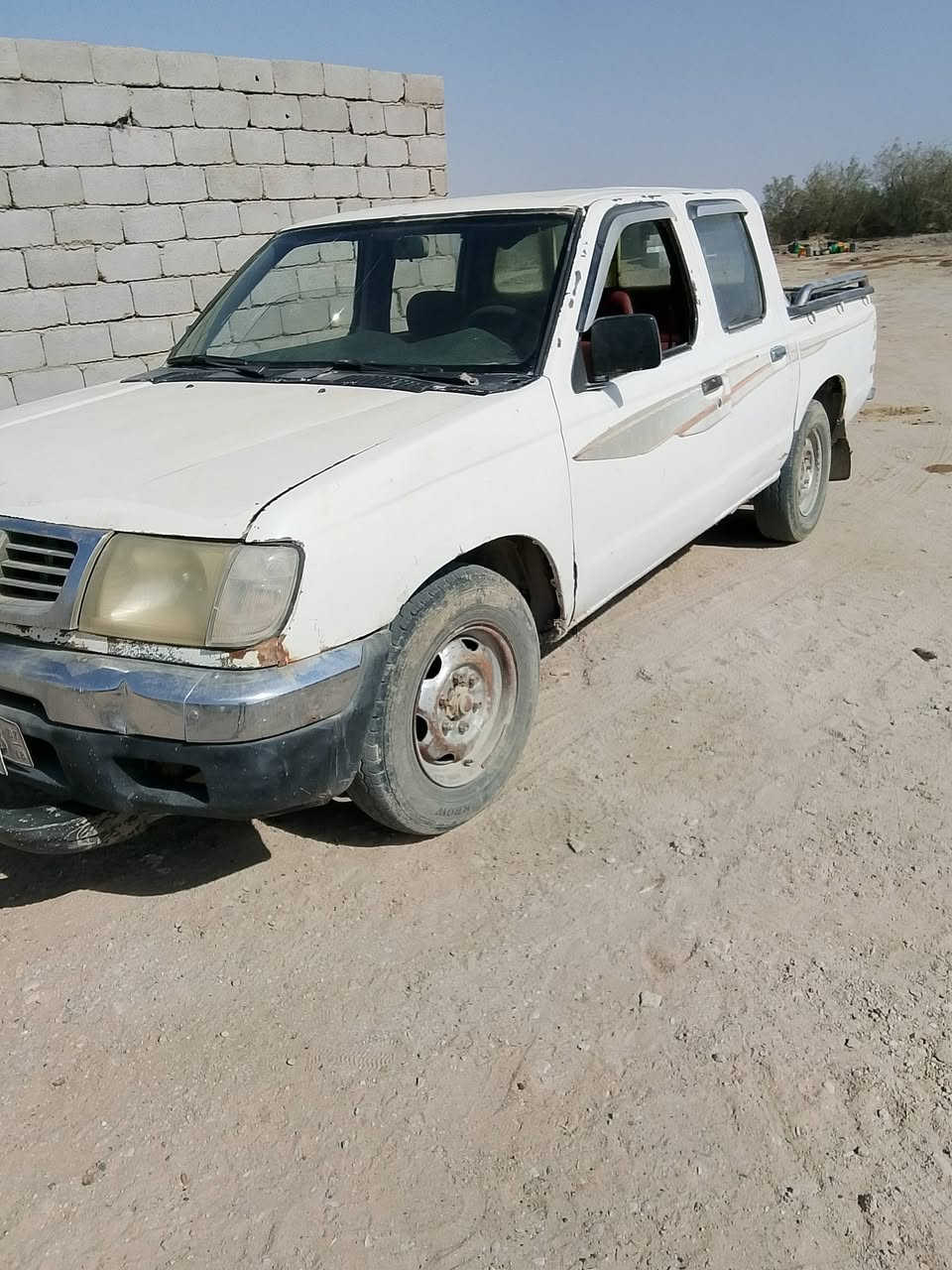 نيسان البيع موديل 2002سعر 50وبيها مجال  اتصل على رقم ‏‪0782 655 1466‬‏
