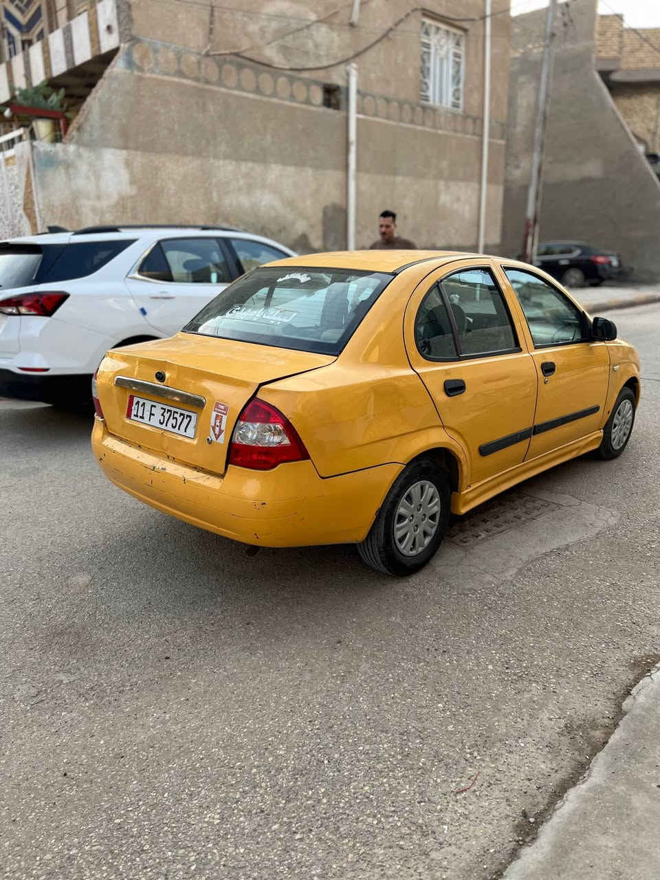 السلام عليكم
طيبه موديل 16 رقم بغداد مشروع وطني 
مصفره هيئه وغرامات مكينه وگير خير من الله 
يرادلها شويه تعديل 
نقص البيها البور يرادله تصفير 
السعر 30 وبيها مجال 
المكان الكوت 
رقم الهاتف ***********
