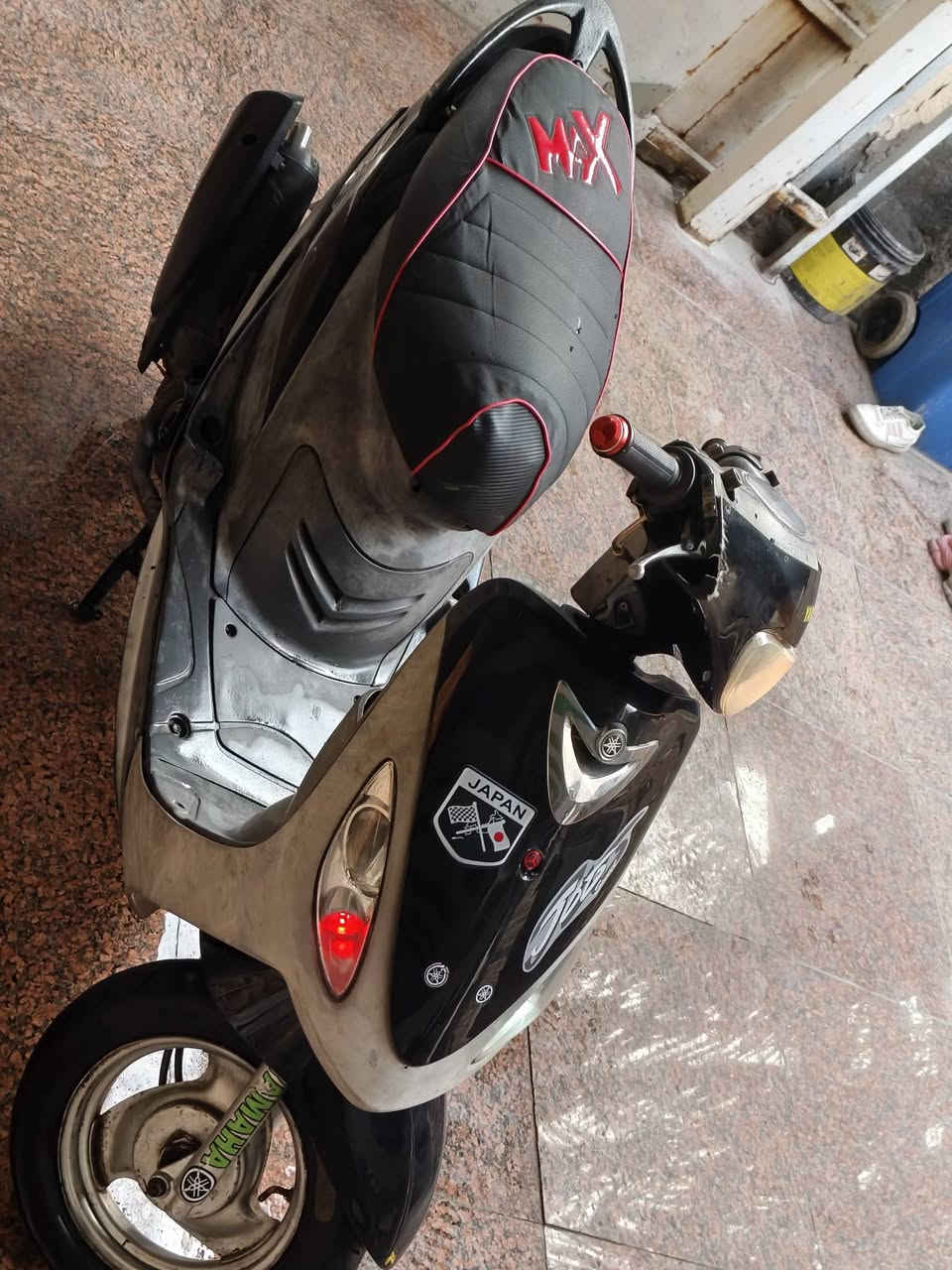 ماكس منغولي للبيع مفتوحه السعر 500 وبيها مجال مكاني ناصريه مركز  رقمي ***********
