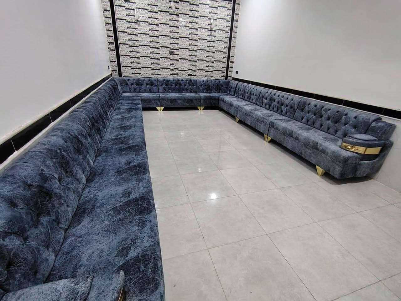 ديوان تسكام حسب طلب .   .. شغل ثقيل درجه
 اولى حسب طلب والاتفاق . يتهنون بي ان شاءالله  
مجموعة جديدة من دوشمة 

دوشمة سلام حسن .. ديوانيه قضاء عفك حي الحسين . سابقا 
حي  ديان . مقابيل مكينة جعافر .  
لعمل دوشمة تخامه وداوين تسكام حسب طلب والمتر .  
كذلك دوشمة القديم ورجاعه جديد مع تصليح اضرار تخامه . 
الاستفسار اكثر اتصال على الرقم 
*********** او واتساب
