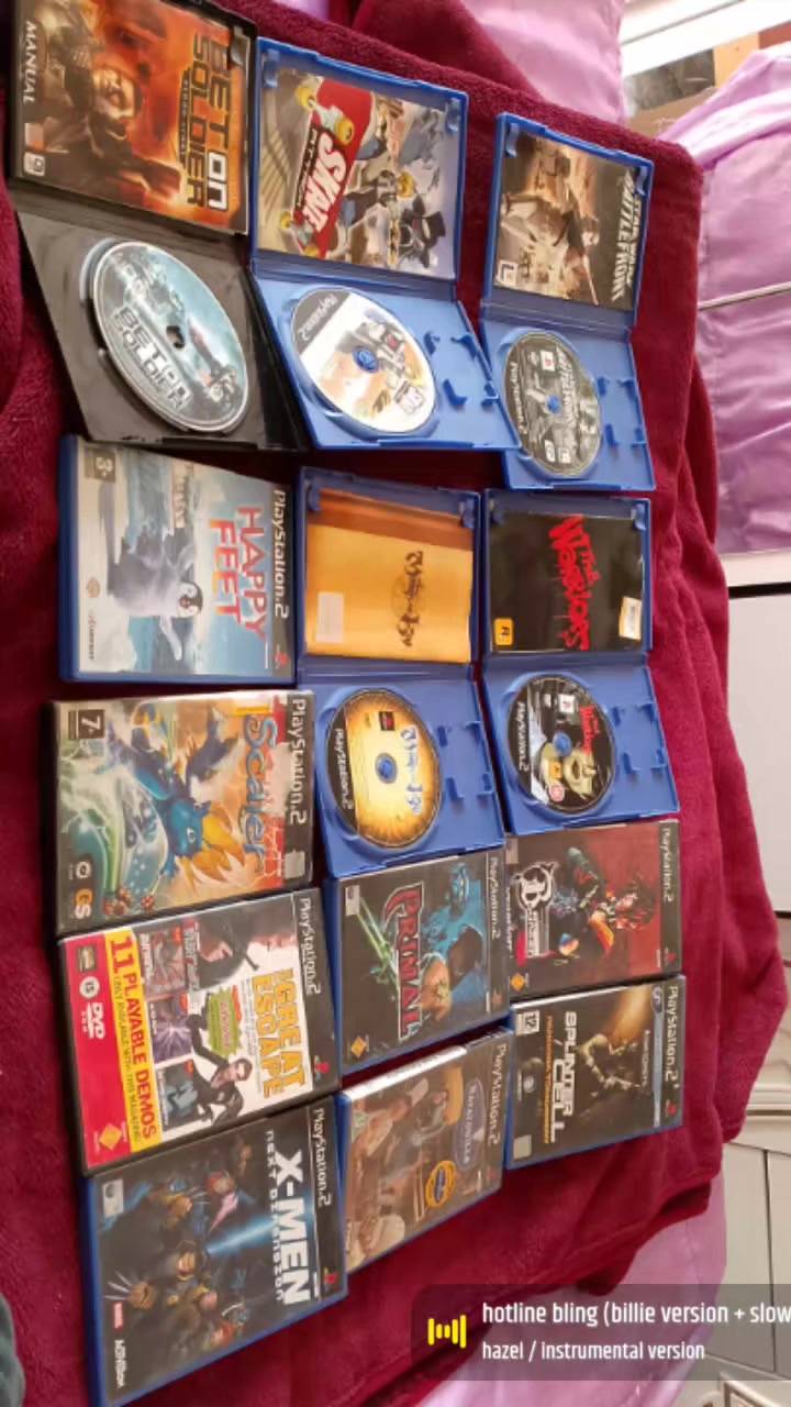 السلام عليكم..
متوفر عندي مجموعة ألعاب بلاي ستيشن 2 (PS2) أصلية 100%. المجموعة لهواة التجميع والنظافة، وكل قرص وياه الدفتـر (الكتيب) الأصلي مالته وبحالة ممتازة جداً.
✨ مواصفات المجموعة:
الحالة: الأقراص نظيفة جداً (مثل المراية) وشغالة 100%.
المحتوى: كل لعبة تجي وية غلافها الأصلي والدفتر الداخلي.
الألعاب المتوفرة:
🌟 The Warriors (قطعة نادرة جداً): نسخة أصلية كاملة مع الدفتر، من أصعب القطع اللي ممكن تلكاها حالياً بهيج نظافة.
The Bouncer: إصدار شركة SquareSoft العريقة (نادرة ).
Star Wars: Battlefront: نسخة Net Play أصلية.
ألعاب منوعة أخرى السعر مناسب جدا البكج كامل راح يوصلك 125الف  توصيل مجاني


**إذا كنت صاحب هذا الإعلان وتريد حذفه لأي سبب، رجاءا أرسل رسالة إلى الدعم الفني**