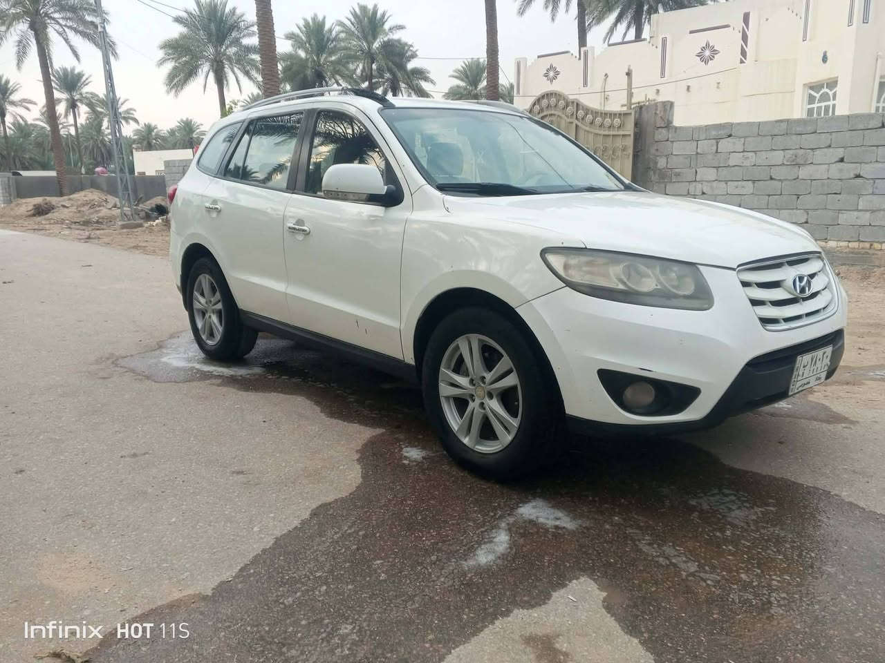 للبيع سنتافي 2012 خليجي فول مواصفات بصمه باب

 بصمة تشغيل 7 راكب 6 سلندر فتحه سلايت 

رقم بغداد باسم جيراني تحويل مباشر. 

السياره بيه حادث جاملغ خلفي أو مصبوغه

بيه صبغ بدون دواخل بجم حوض مابيه حادث. 

سياره جديده و جاهزه مال جناي جاهزه من كلشي. 

(السعر 113 وبيها مجال الشراي.) اتصل على الرقم وتدلل.

(***********).          (العنوان بابل القاسم.)
