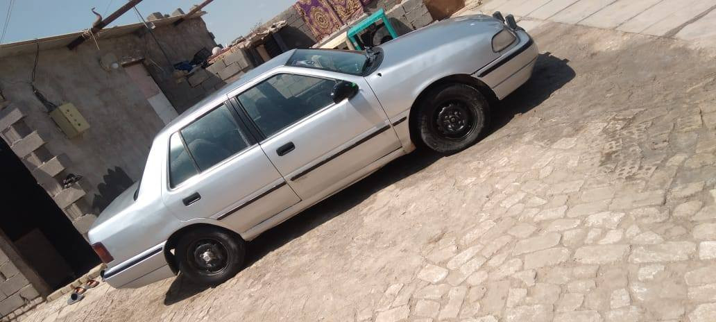 اكسله للبيع سيارة خير من الله 
كير ومحرك 
العنوان ديالى كنعان 
رقم الهاتف 
***********
