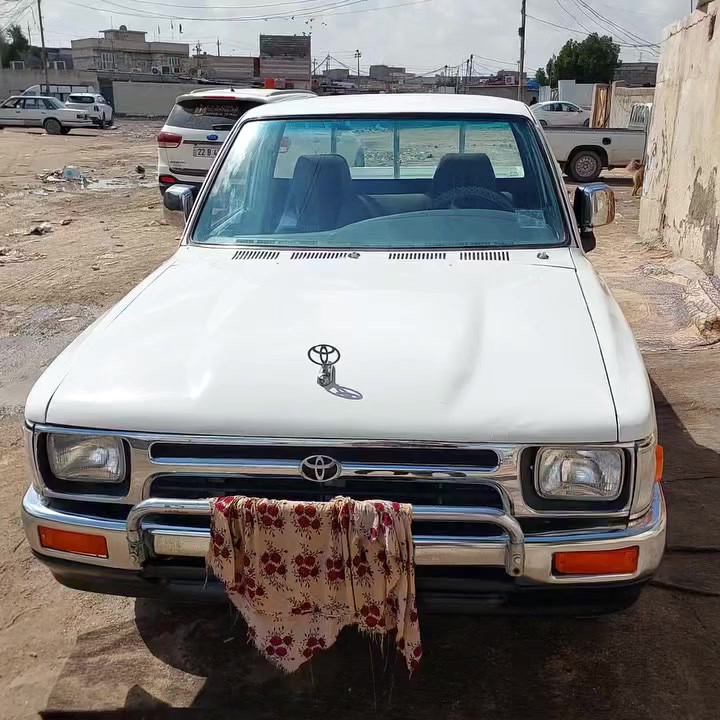 بيكم مديل 1994 مكفوله من الضربه مكينه كير شاصي كهربئايات شقاله من الطول لطول مكفول مصبوقه عام جماليه رقمها واسط سياره جاهزه من الطول لطول ماتخسر اي شي عليها تحويل تريد ثاني يوم تحول بسمك مكاني بصره مركز السعر 60 بيها مجال لشراي تواصل على رقمي بي واساب (***********)
