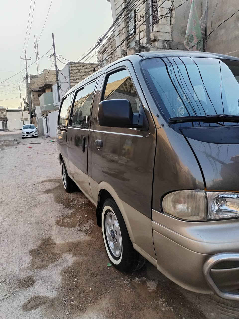 سلام عليكم بريجو موديل 2000 انكليزي للبيع فقط بيع مستعجل رقم ***********
