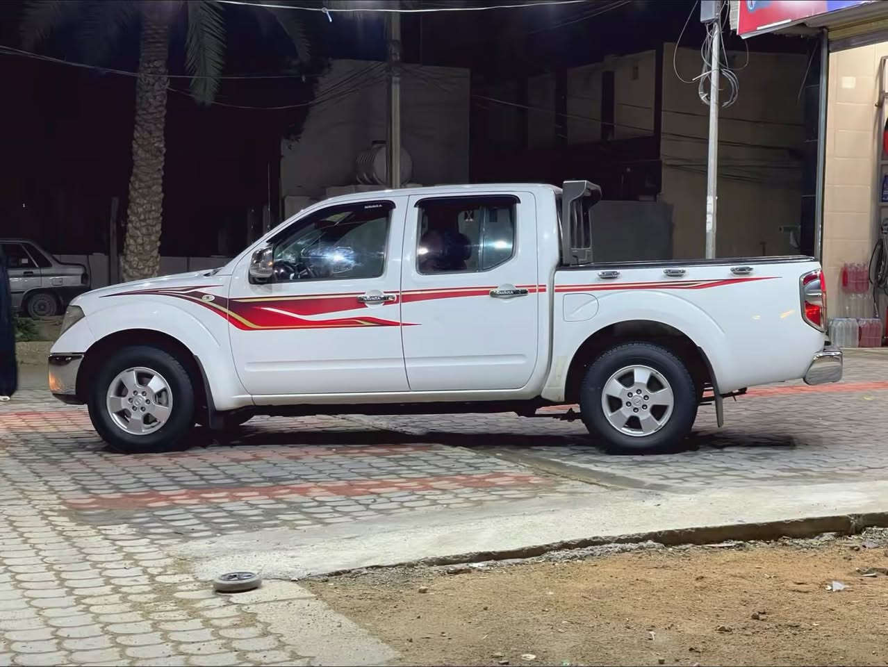 نيفارا 2014 مكفولة كفاله عامة فقط البنيد مصبوغ اثر فابلون بدون دكة جاكوج مكينة مامفتوحة ماشية ١٩١ تخم تاير صارله سبوع مشدود السعر ١٢٥ وبيهة مجال للشراي اي استفسار اتصل على الرقم ‭+٩٦٤ ٧٨٠ ٥٧٢ ٨٢٠١‬
